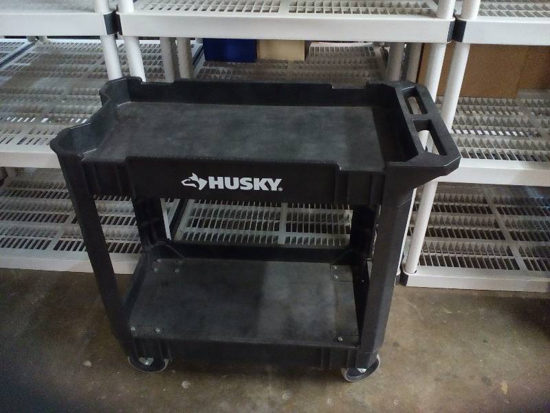 lot 75 image: Husky Heavy Duty Plastic Cart