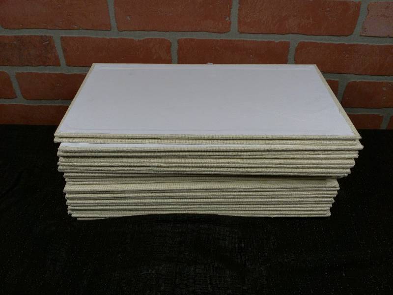 lot 84 image: Linen Display Pads for Jewelry and More