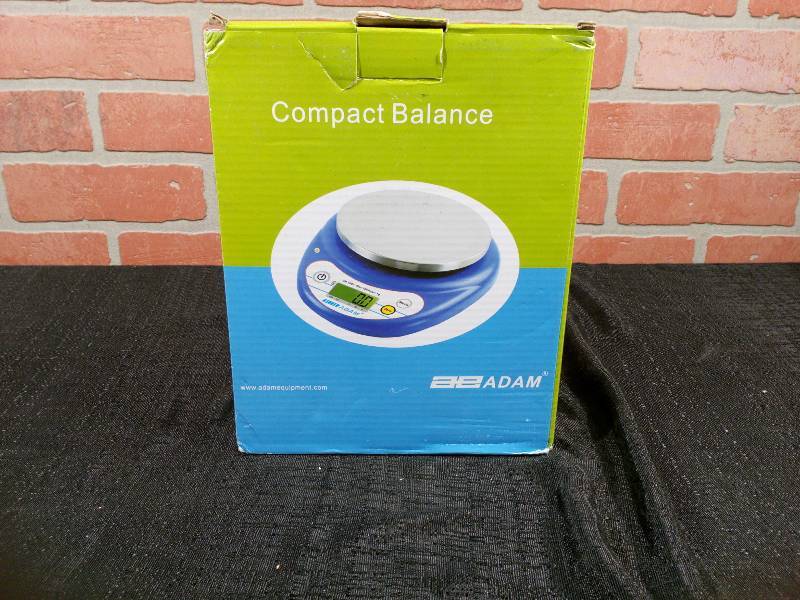 lot 110 image: Adam Balance 500 grams 0.1 grams Readability 130mm