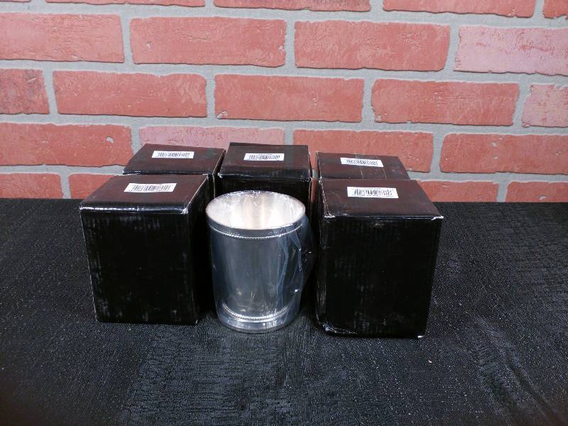 lot 142 image: Elegance Silver Plated Small Beaded mint Julep Cup