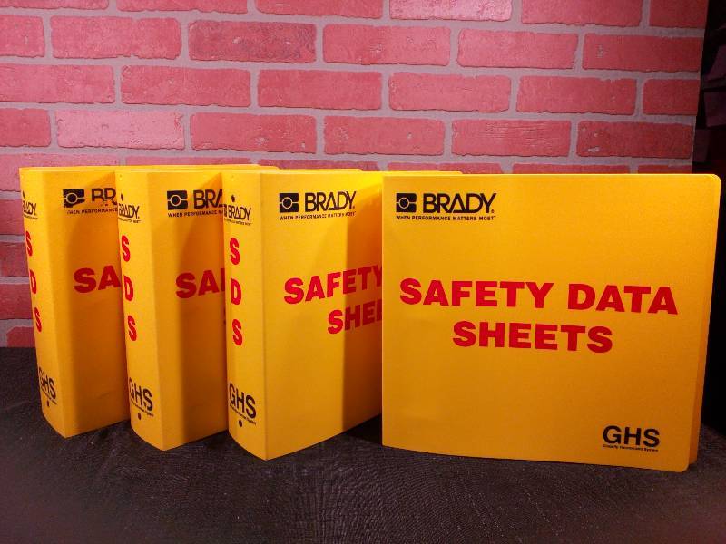 lot 148 image: Brady 3 Safety Data Sheet Binders English