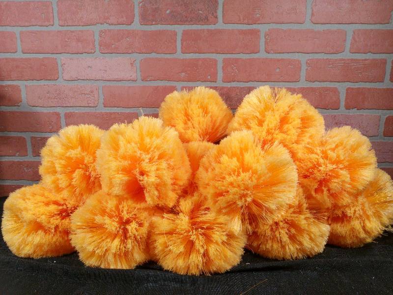 lot 159 image: JT Eaton Equipment Lawn Yellow Duster Heads