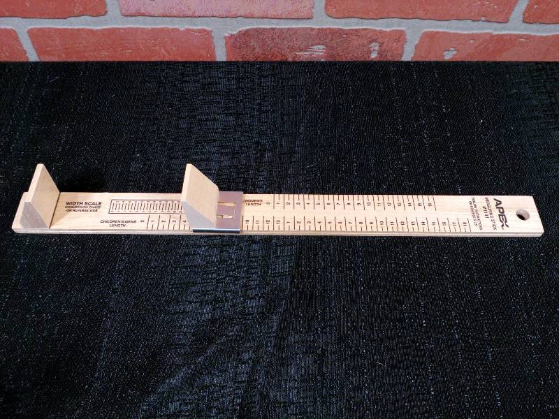 lot 186 image: APEX Wooden Foot Measure Stick ShoeBoot Sizer