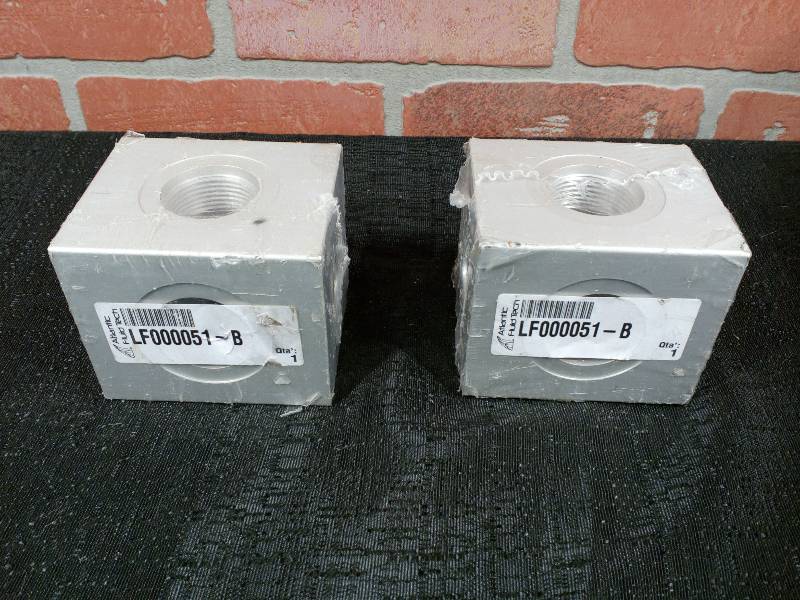 lot 190 image: Atlanta Hydraulic Fluid Connection Junction Block 5 Port