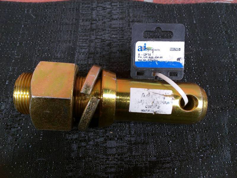 lot 258 image: AI Pin Lift Arm Cat LII