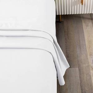lot 89172 image: Toodou White King Bed Top sheet is made of Soft Wrinkle Resistant Microfiber and The Luxurious Solid Color Flat Sheet is Comfortable and Durable