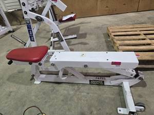 lot 34044 image: Hammer Strength Adjustable Bench