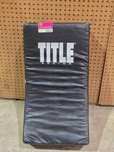 lot 34050 image: TITLE Sparing Bag