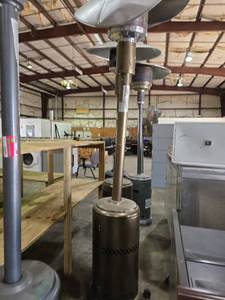 lot 34097 image: Brown Mobile Propane Model 62108 Outdoor Heater