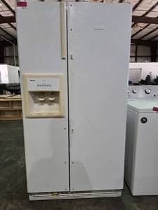 lot 34114 image: Kenmore Side By Side Refrigerator