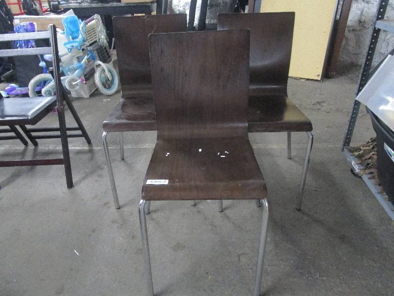 lot 763 image: Lot of Reception Area Chairs