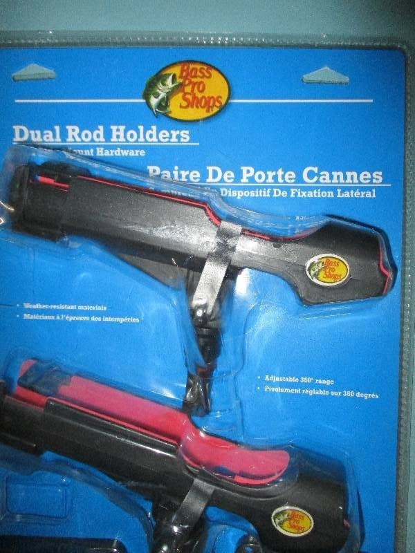 lot 592 image: Dual Rod Holders