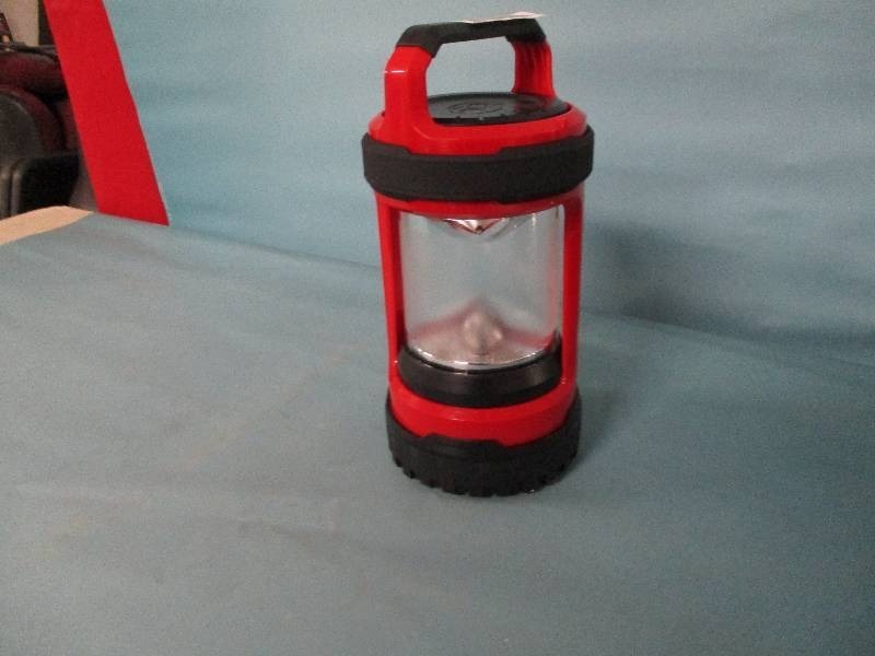 lot 589 image: Outdoor Lamp