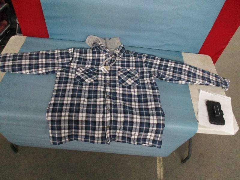 lot 597 image: Xl Red Head Shirt