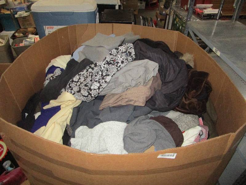 lot 644 image: Gaylord Full of Quality Clothing No Junk Gaylord Not Included Bring Your Own Bags