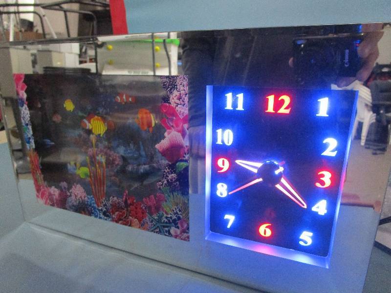 lot 570 image: Light Up Wall Clock