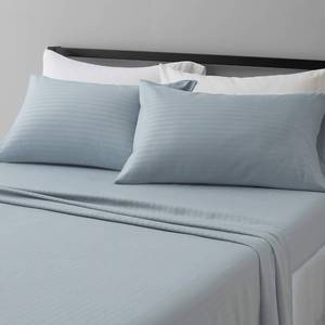 lot 86912 image: Amazon Basics Deluxe Microfiber Sheet Set, 4 pieces, Queen, Spa Blue Striped