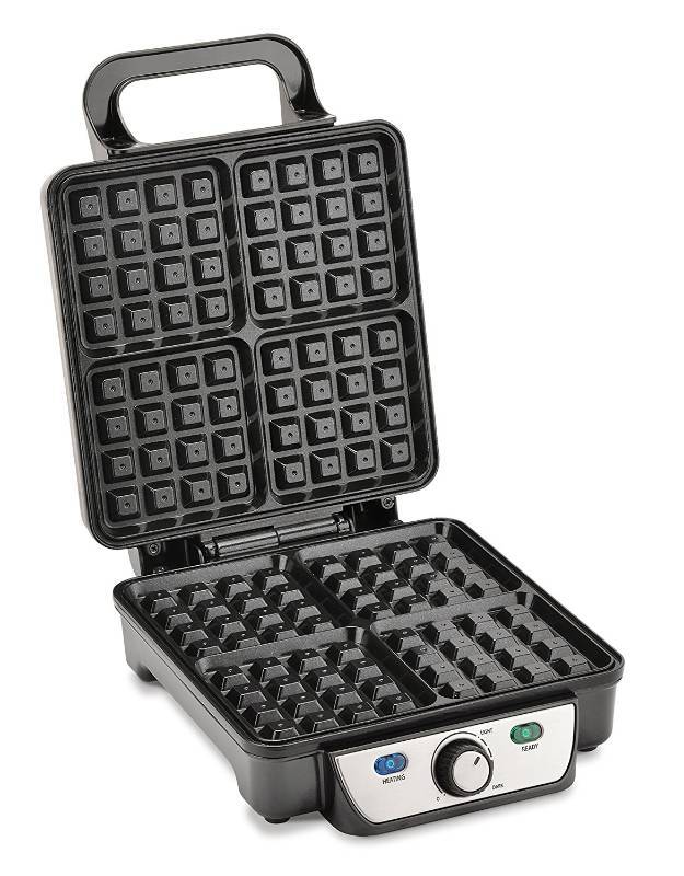 lot 3465 image: Toastmaster 4 Waffle Maker with Ceramic Coating