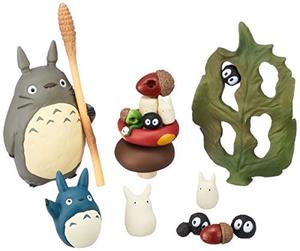 lot 15104 image: Ensky - My Neighbor Totoro - Totoro Assortment Stacking Figure