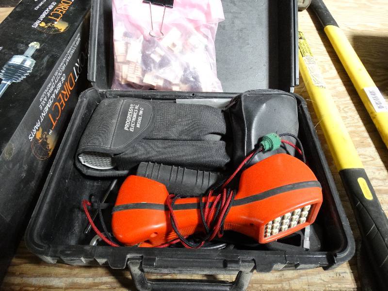 lot 348 image: Phone line maintenancerepair tools