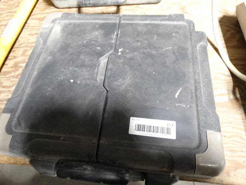 lot 351 image: Phonecable repair kit sockets w case