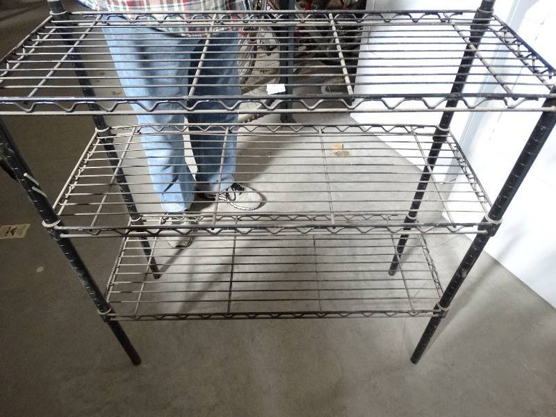 lot 365 image: Metro style rack