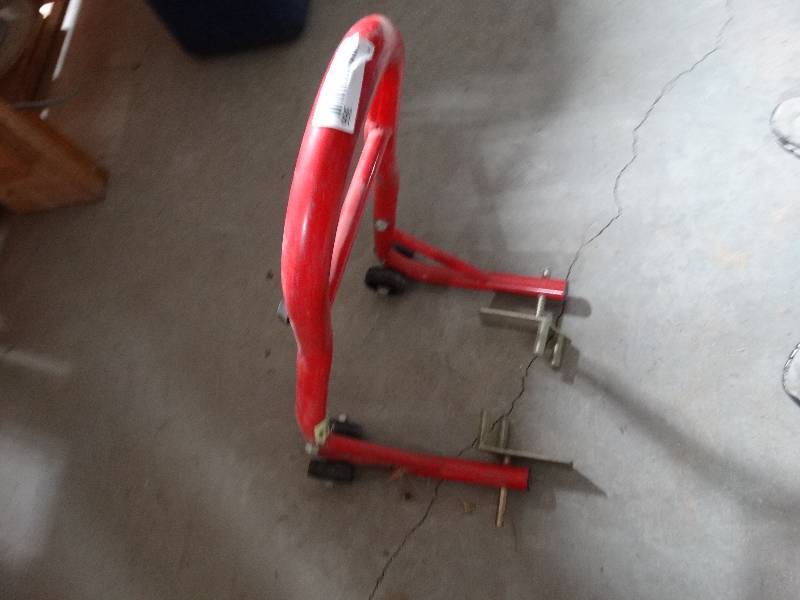 lot 366 image: Spool dolly