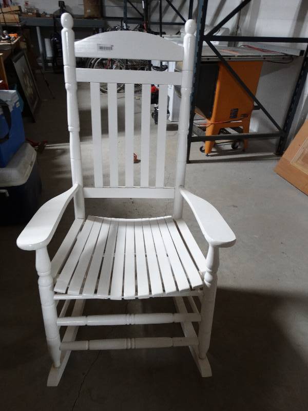 lot 388 image: Lg porch rocker