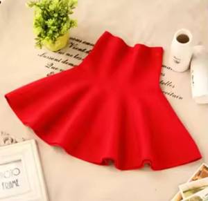 lot 9099 image: Red Skirt