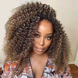 lot 71877 image: Toyotress Wand Curl Crochet Hair - 10 Inch 6 Packs Ombre Blonde Jamaican Bounce Crochet Hair, Short Bob Curly Crochet Braids Bouncy Curls Synthetic Braiding Hair Extensions (10 Inch, T27-6P)