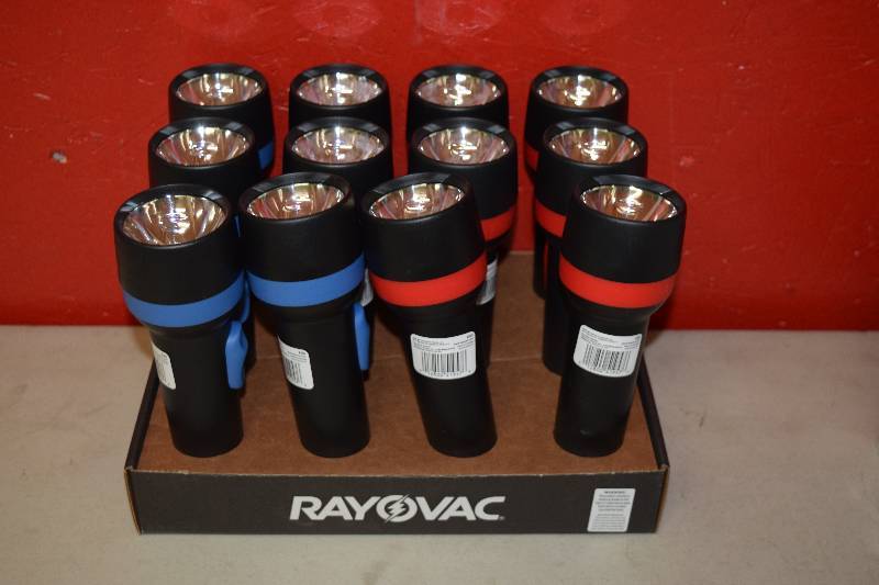 lot 8 image: 12 Rayovac Flashlights