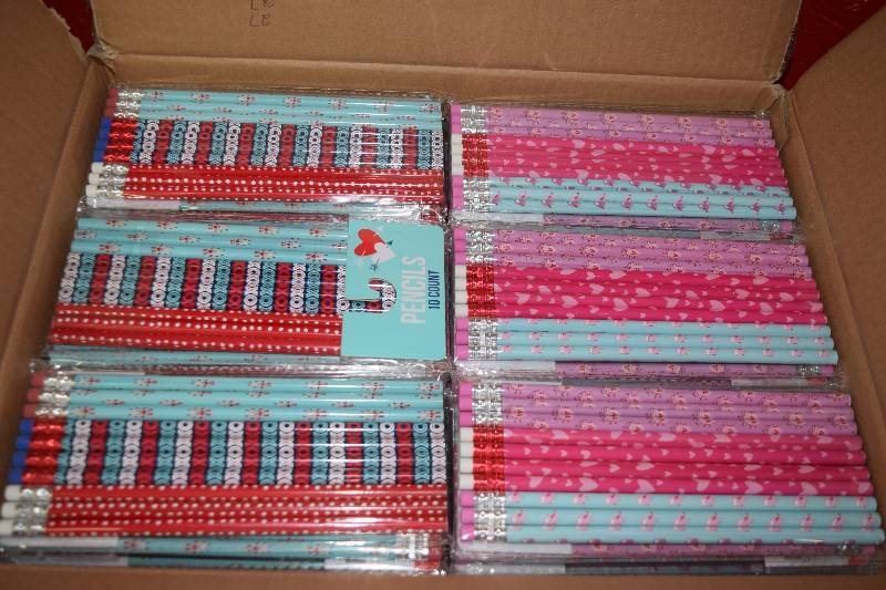 lot 117 image: 54 Packages of 10 Pencils