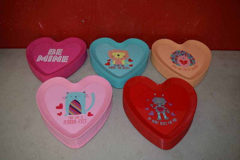 lot 121 image: 56 Plastic Heart Shaped Plates