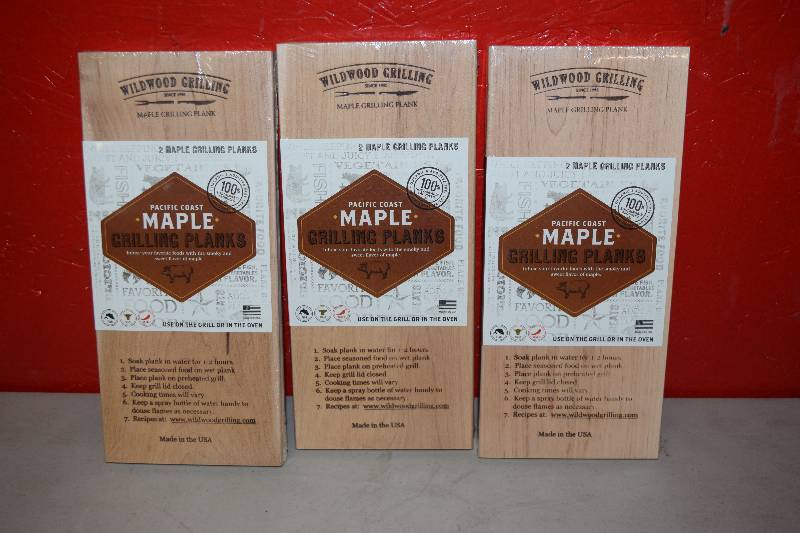 lot 240 image: 3 Sets of 2 Wildwood Grilling Planks