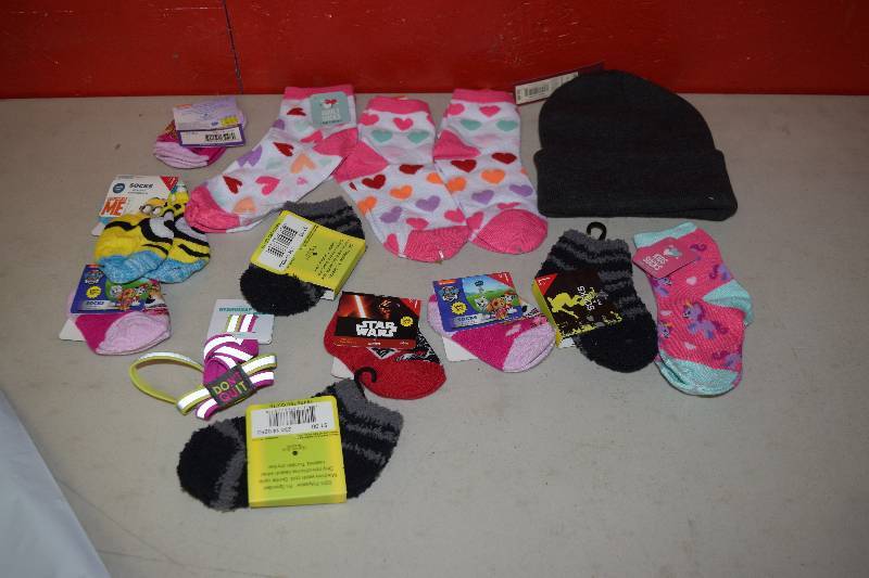 lot 262 image: Socks