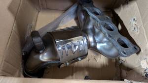 lot 26733 image: auto parts