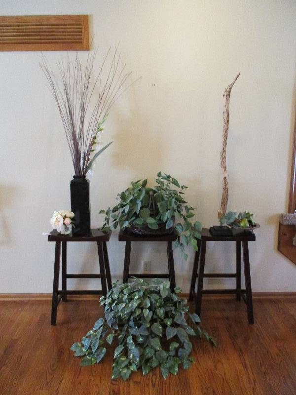 lot 294 image: Home Dcor Lot