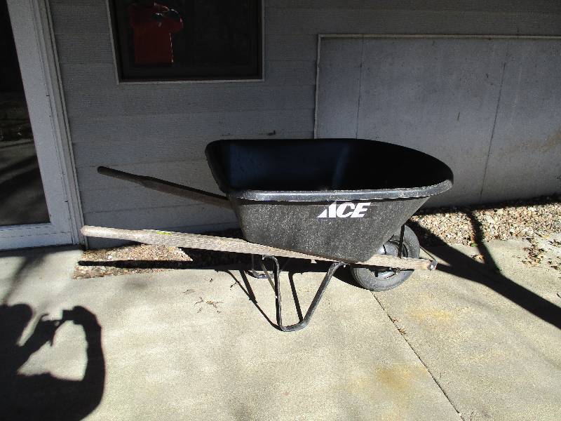 lot 364 image: Wheelbarrel
