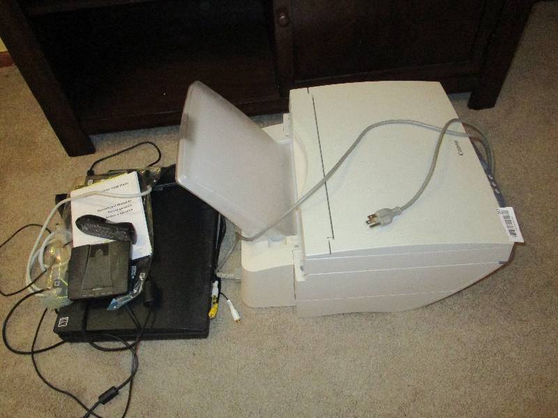 lot 247 image: Lot of Electronics