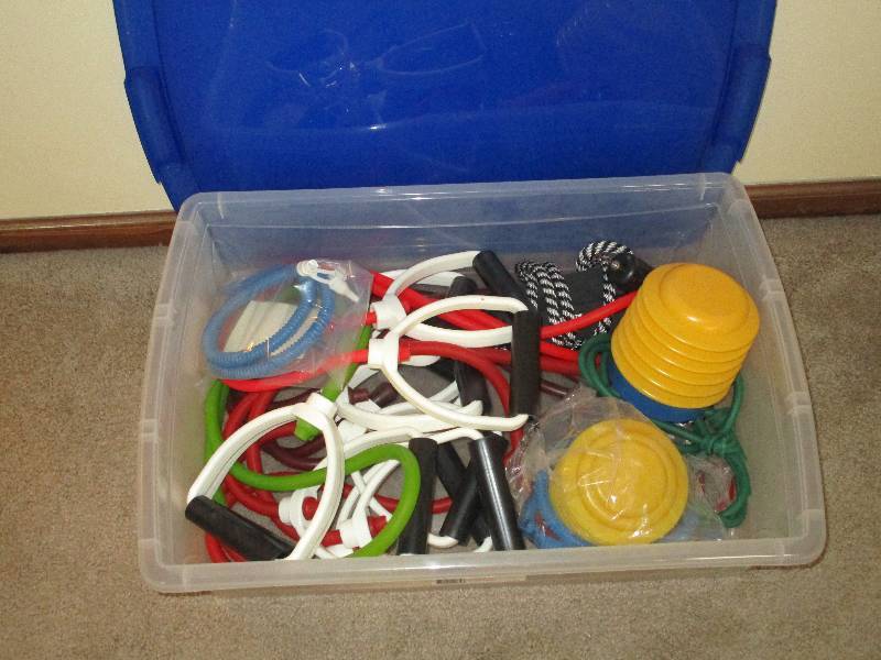 lot 255 image: Lot of Exercise Stuff