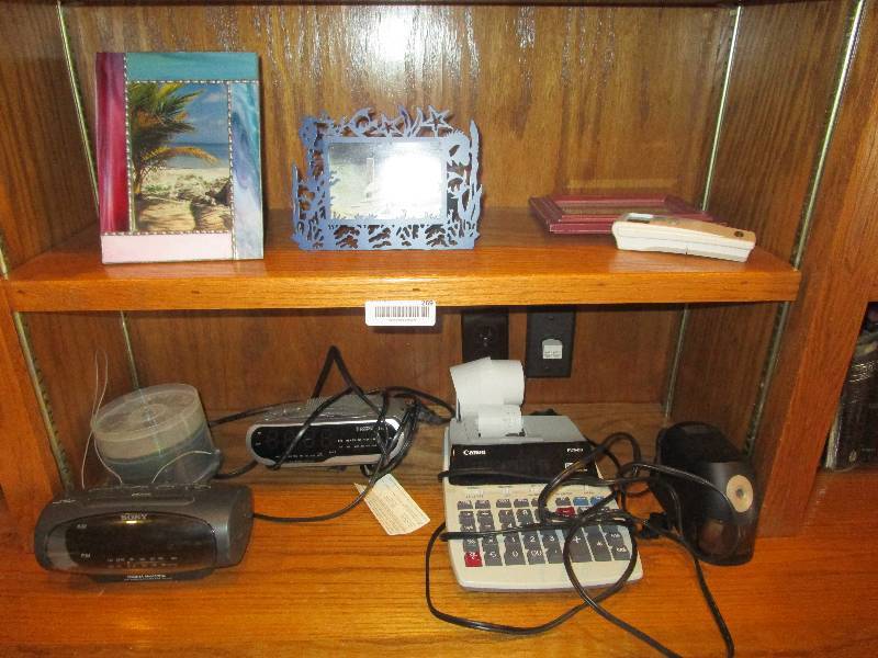 lot 269 image: Lot of Random Items