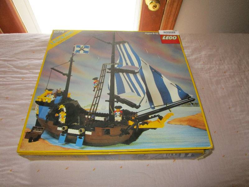 lot 1180 image: Lego Set