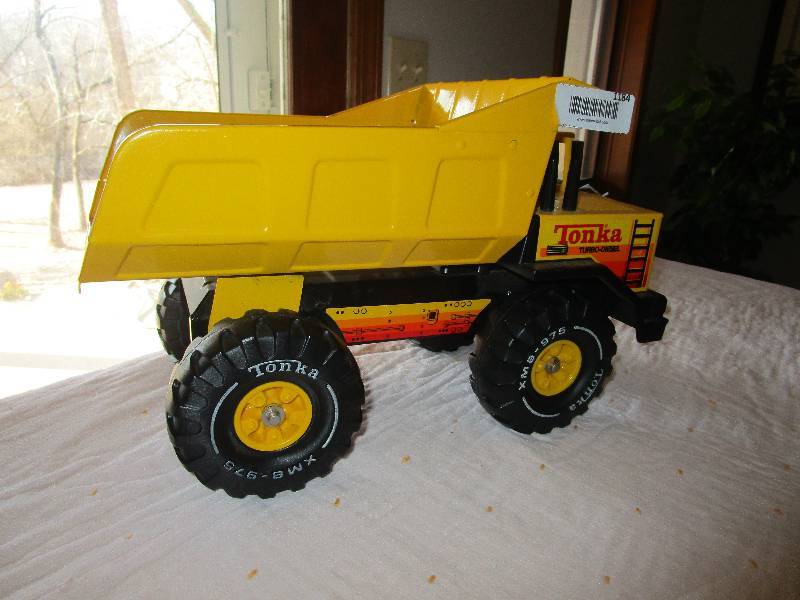lot 1184 image: Tonka Truck