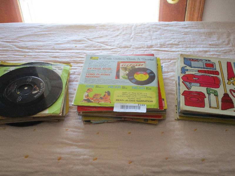 lot 1193 image: Lot of 45s