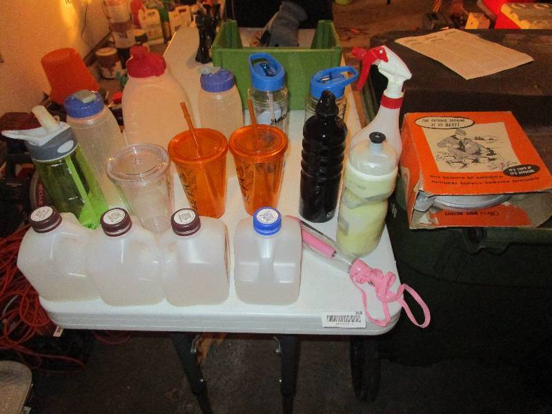 lot 368 image: Random Lot of Items