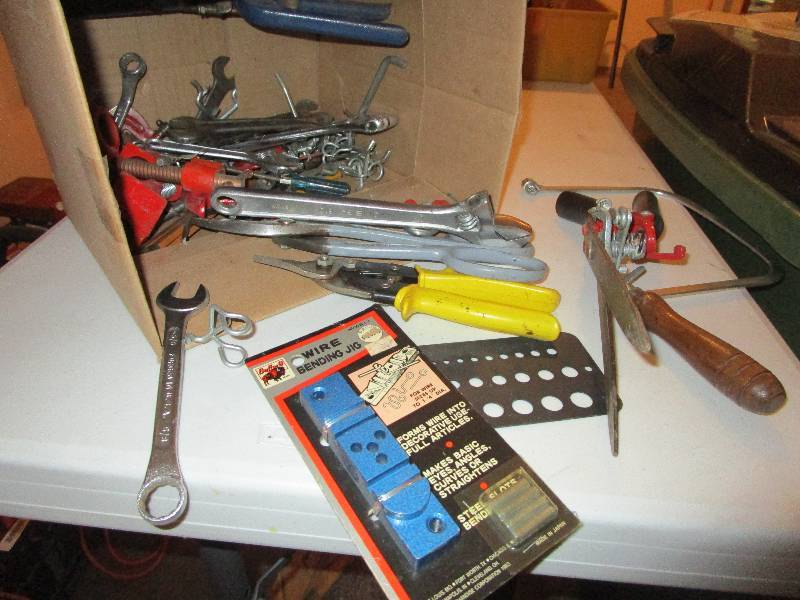 lot 370 image: Random Tool Lot