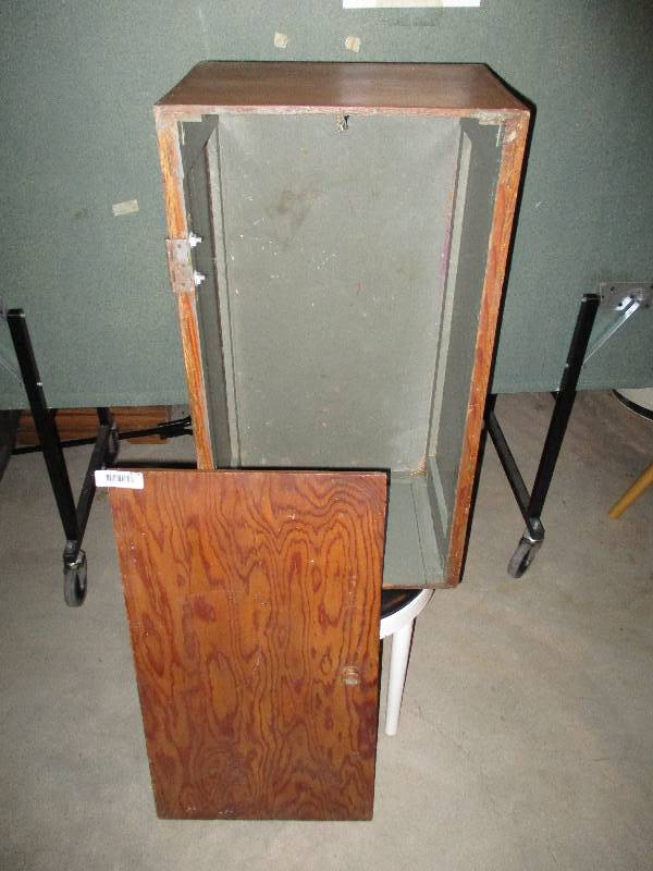 lot 1158 image: Storage Box