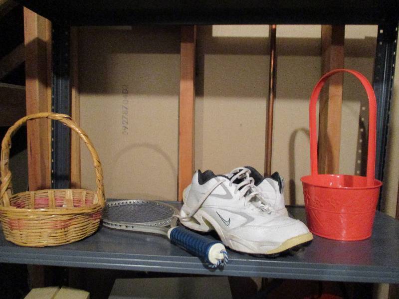 lot 1171 image: Lot of Random Items