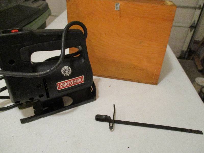lot 1299 image: Saw