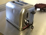Cuisinart stainless steel toaster
